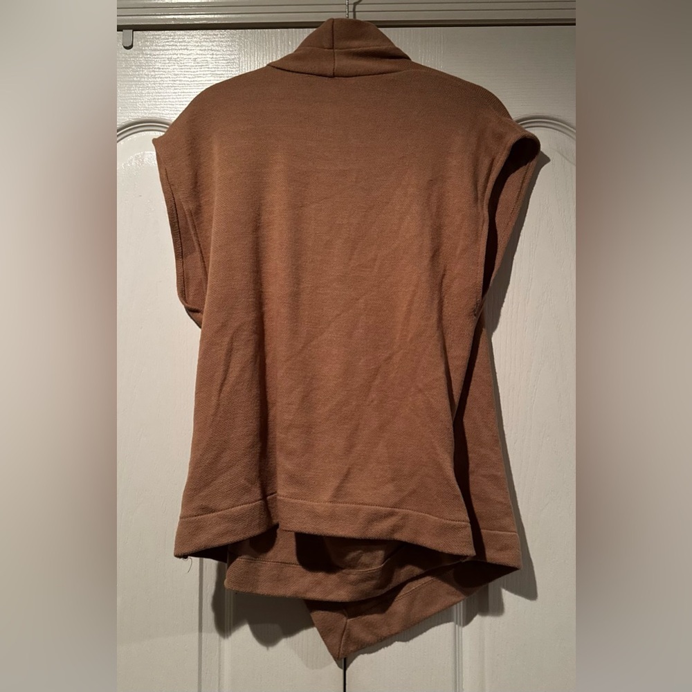 Zara Tan Sweater Vest with Cream and Gold Button Detail - Size M - Picture 3 of 4